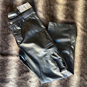 Zara Black faux leather Women's pants